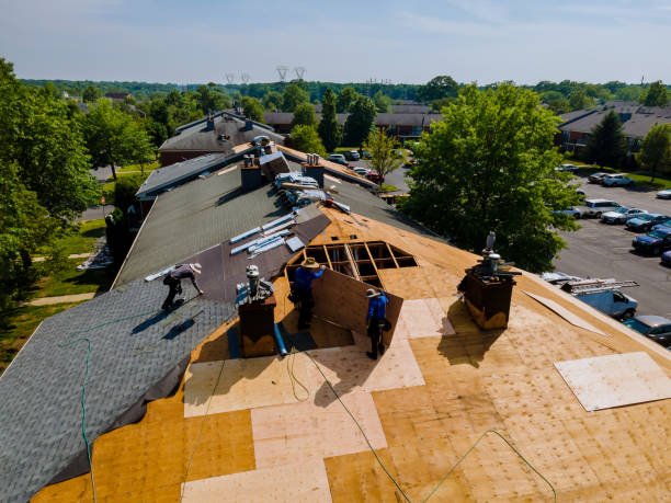 24/7 Emergency Storm Damage Roof Repair experts in Bettendorf, IA